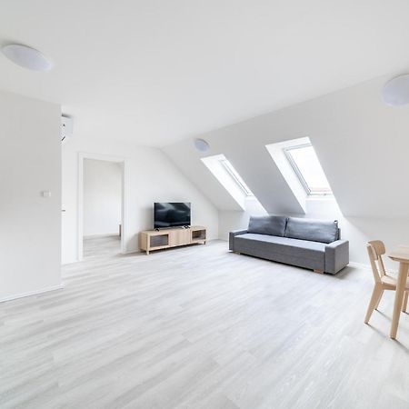 Apartments Borivojova 63 براغ المظهر الخارجي الصورة
